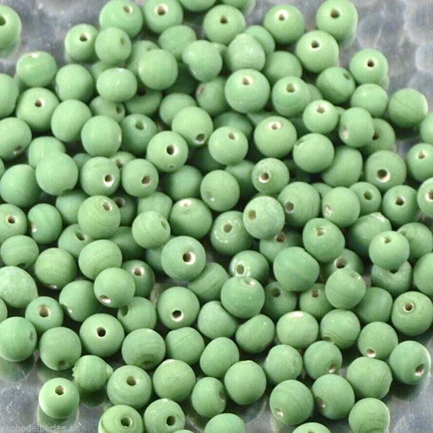 100 perles de verre artisanal 4 mm environ vert menthe mat