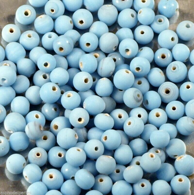 100 perles de verre artisanal 4 mm environ bleu ciel mat