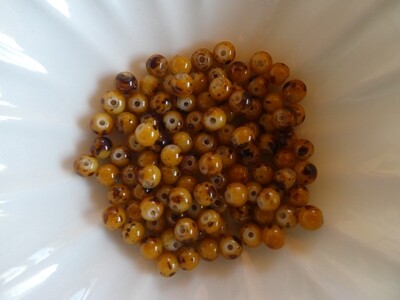100 perles de verre topaze moucheté 4 mm