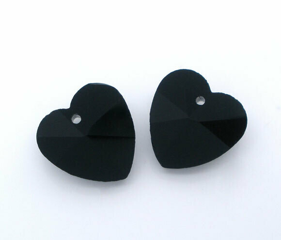 5 pendentifs coeur NOIR en cristal de Chine 10x10 mm