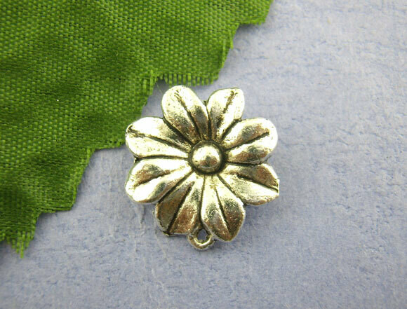 10 pendentifs fleur 18 mm