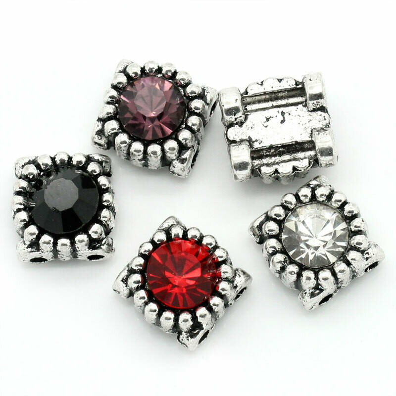 4 intercalaires à 2 trous avec strass NOIR 10 x 9 mm