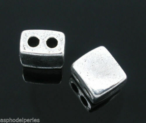 4 perles intercalaires  plates à 2 trous argenté 9 x 8 mm