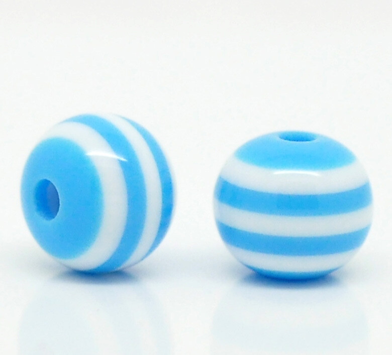 20 perles de résine rayées bleu ciel et blanc 8 mm