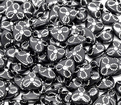 61 perles triangles noir motif fleur argenté acrylique 9 mm