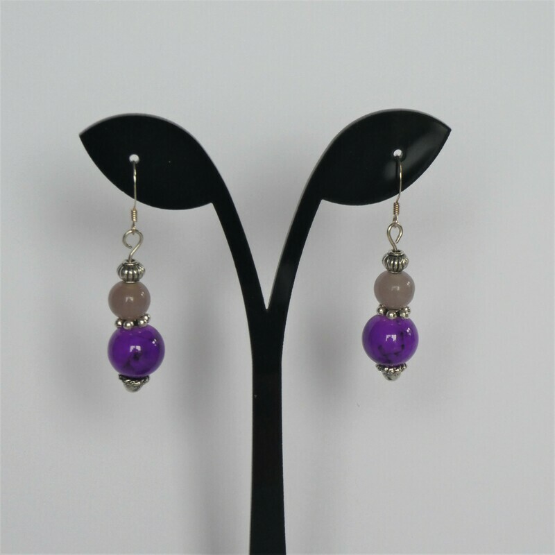 Boucles d'oreilles violettes
