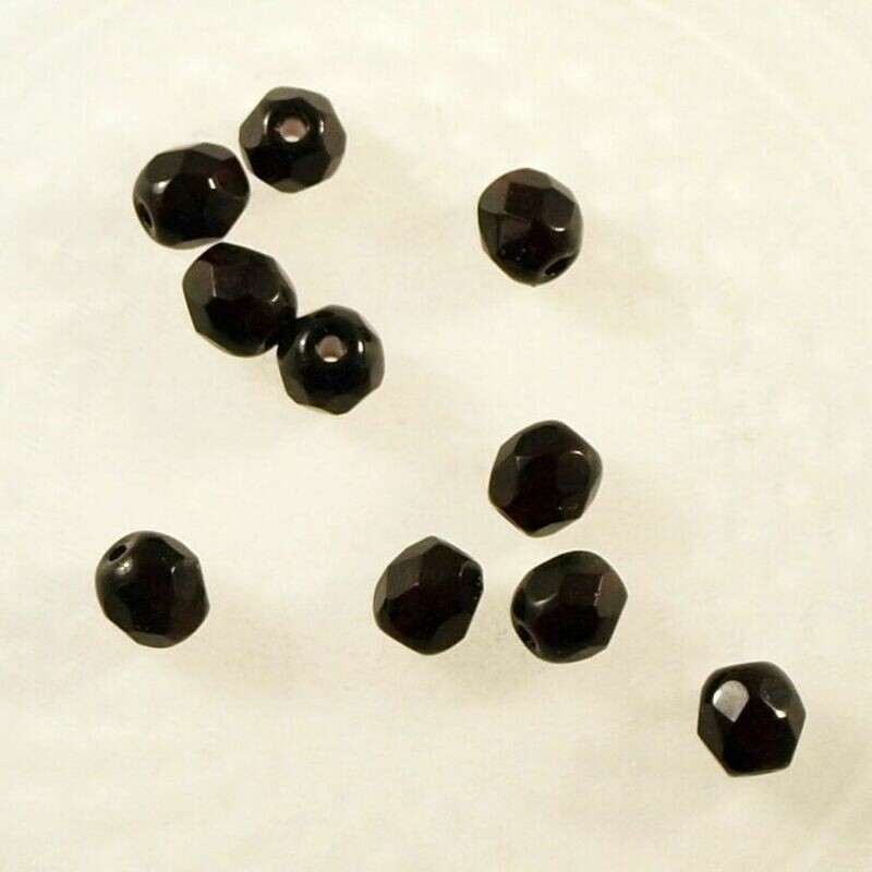50 facettes de Bohème 4 mm rubis
