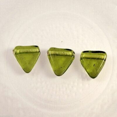 5 perles de verre artisanal triangles vert