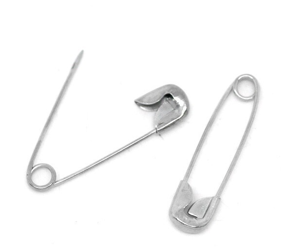 30 petites épingles à nourrice argentées 19 x 5 mm