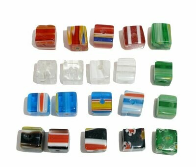 10 perles cubes 6 mm en verre de Millefiori multicolore