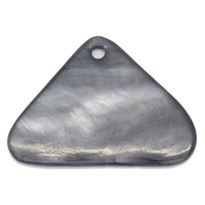 4 pendentifs triangles en coquillage nacré gris foncé 29 x 21 mm