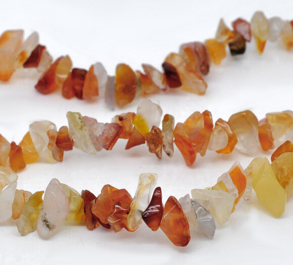 1 fil de 87 cm chips agate rouge synthétique 5 x 2 mm à 10 x 5 mm