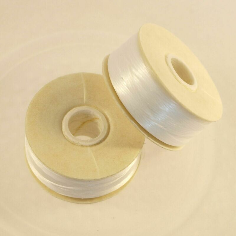 Bobine de fil Nymo blanc taille D