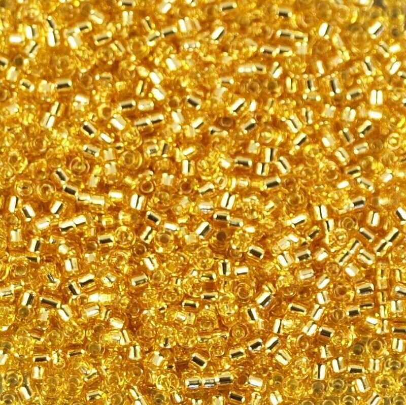 7,2 g de perles délicas ref 0042 silver lined gold taille 11