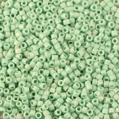 7,2 g de perles délicas ref 0878 Matte opaque turquoise green AB taille 11