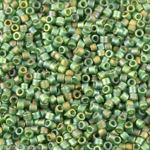 7,2 g de perles délicas ref 0859 Matte transparent dark emerald AB Taille 11
