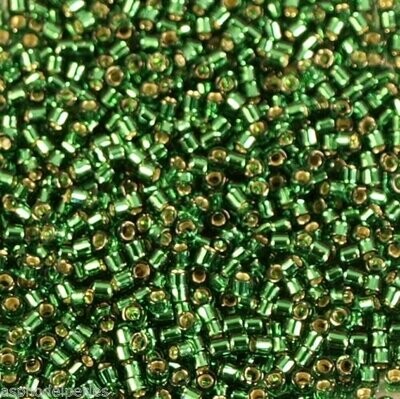 7,2 g de perles délicas ref 0148 silver lined emerald taille 11
