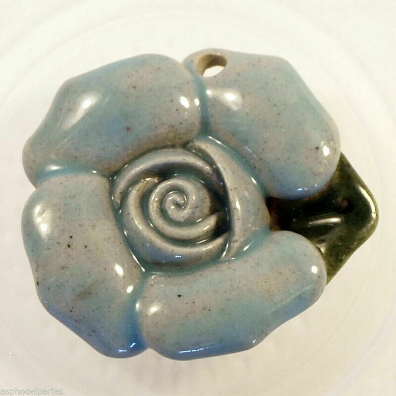 Perle en céramique bleu clair 32 mm
