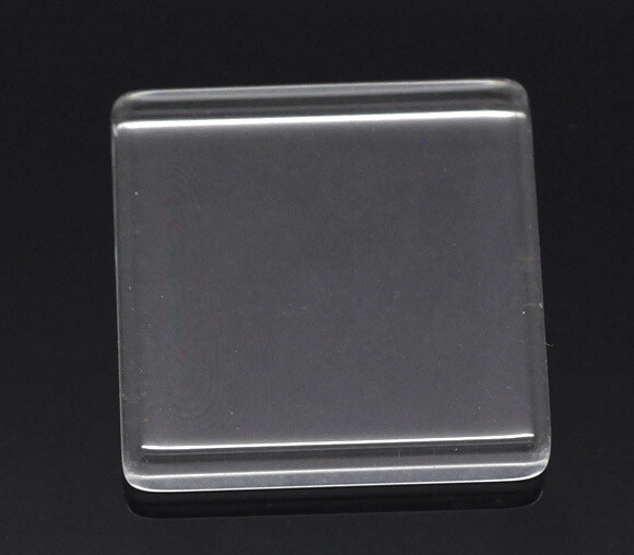 2 cabochons carrés en verre transparent 25 x 25 mm