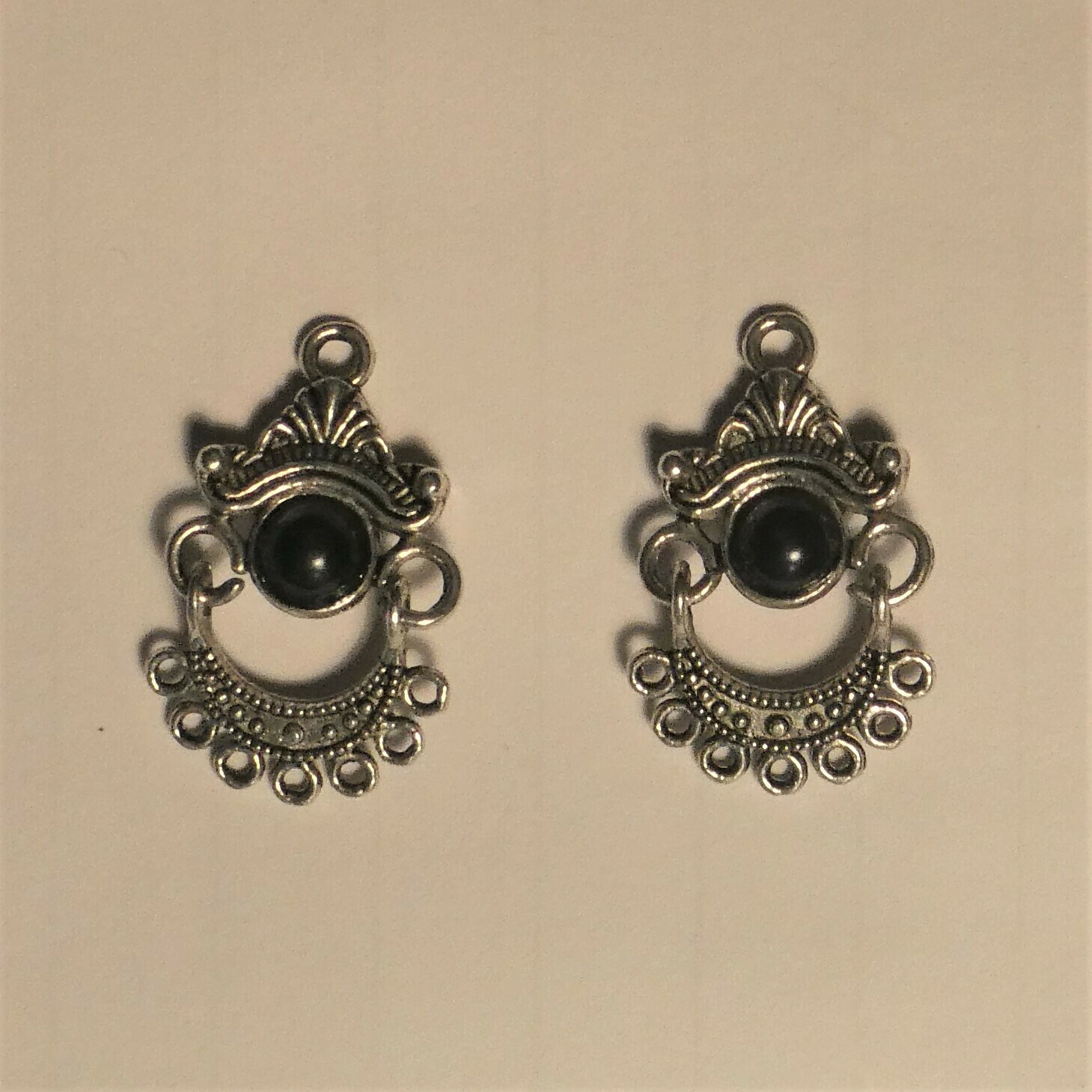 2 connecteurs perle noire métal argenté 2,8 x 1,8 cm