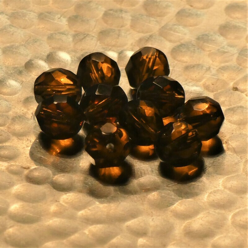 5 perles à facettes de Bohème 8 mm smoke topaze