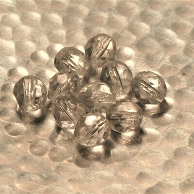 10 perles à facettes de Bohème 8 mm crystal
