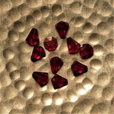 10 perles cônes à facettes 5400 cristal de Swarovski 6,6 x 6 mm Siam