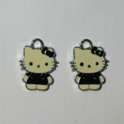 2 pendentifs breloque émaillée Hello Kitty 2,3 x 1,8 cm