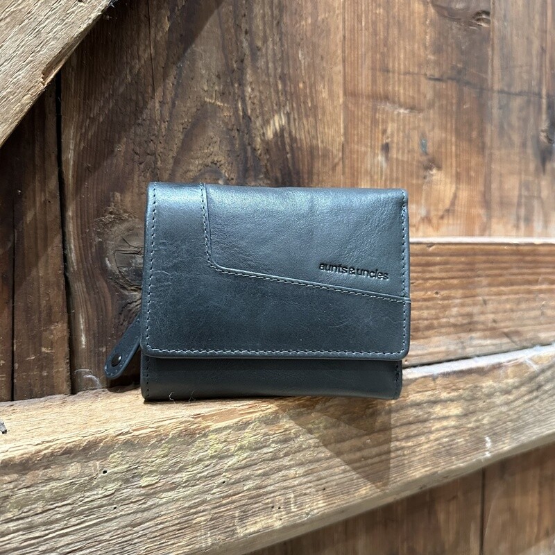Aunts &amp; Uncles – Chelsea Urban Chic