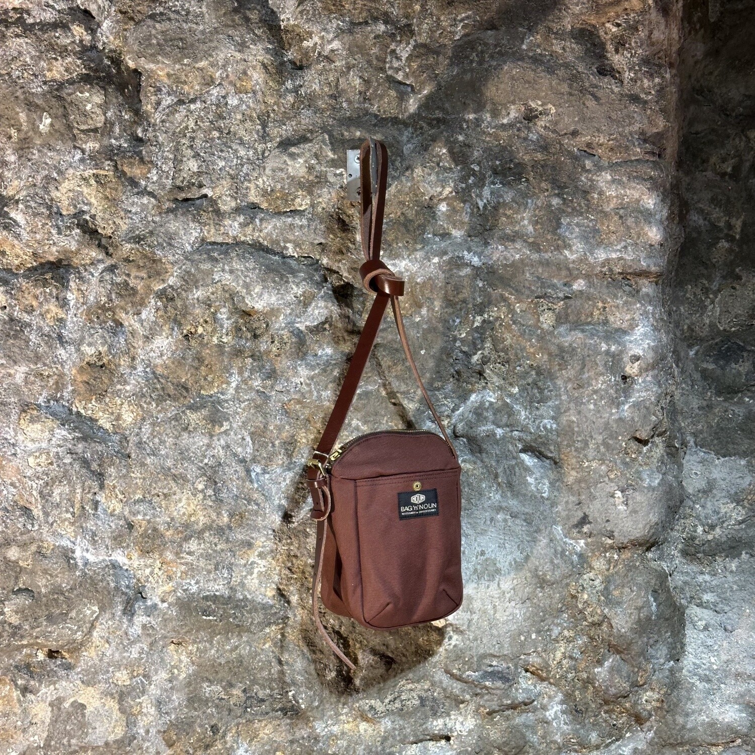 Bag&#39;n&#39;Noun – Quality Canvas Pochette Mini Chocolate