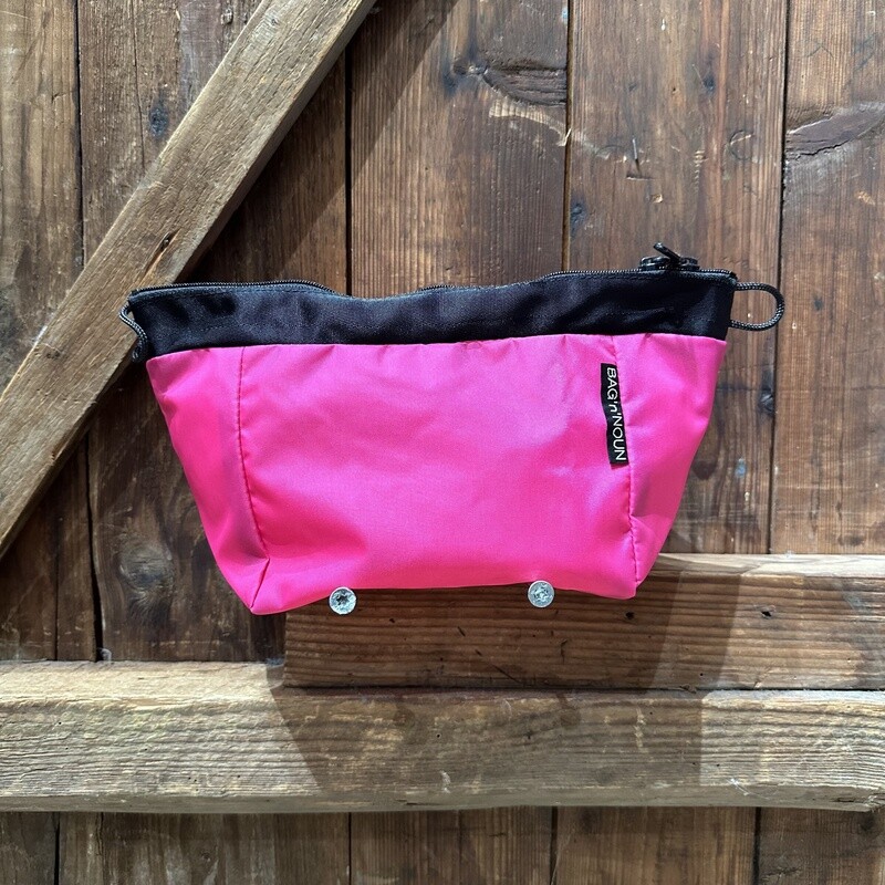 Bag&#39;n&#39;Noun – Travel Pouch M Pink