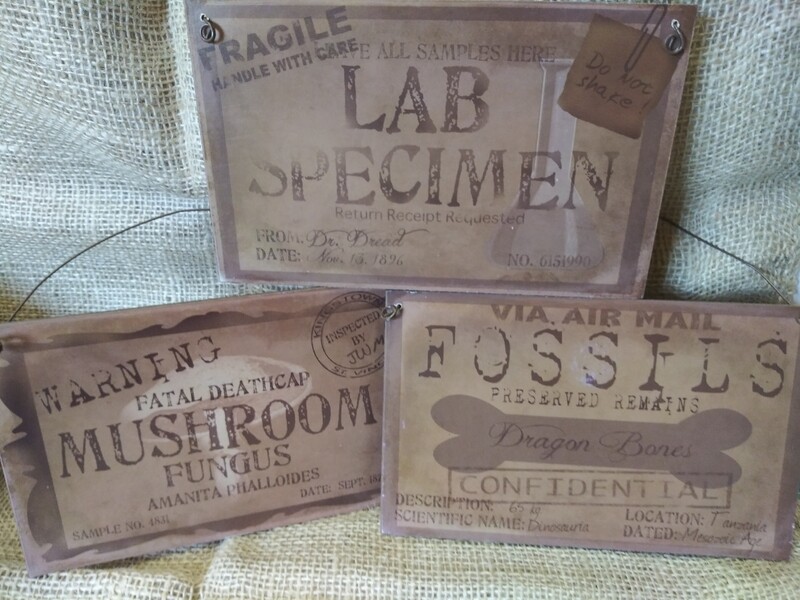 Spooky Labels Signs 8" x 5" , Set of 3