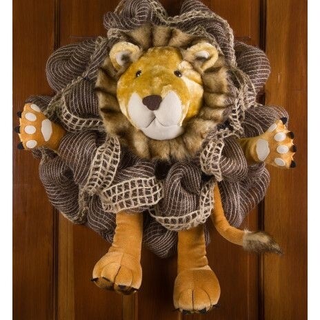 Lion Wreath Decor Kit 6 Pieces
Size: 22.5" overall length