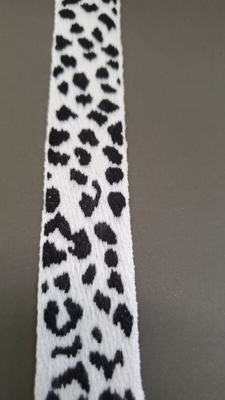 Snow Leopard Trim  1 in. 36 yd Reel