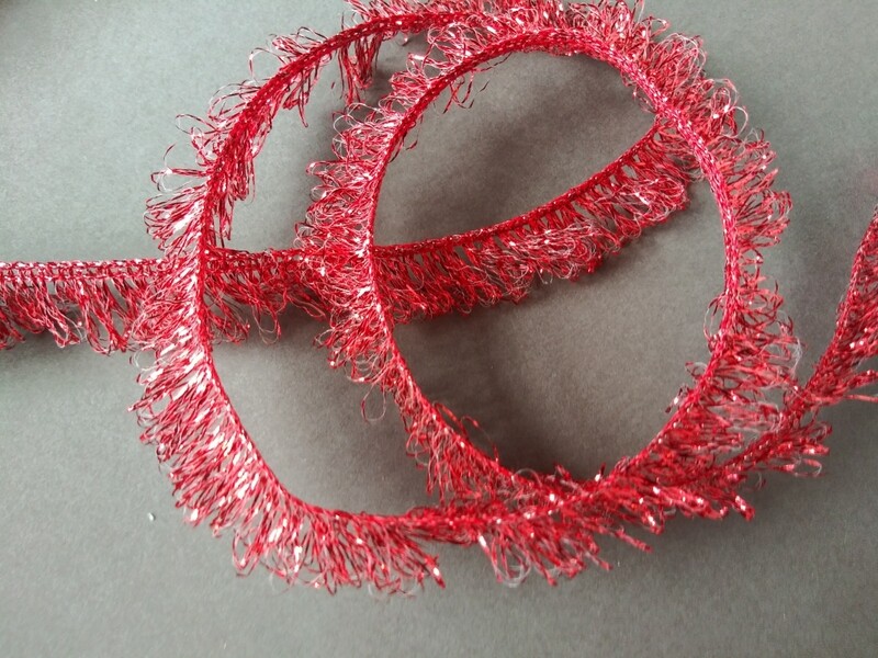 Red Metallic Loop Trim 5/8" Wide 18 Yard Reel
