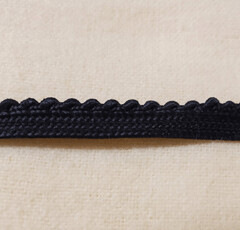 Black Trim  1/4" 25 yard Reel