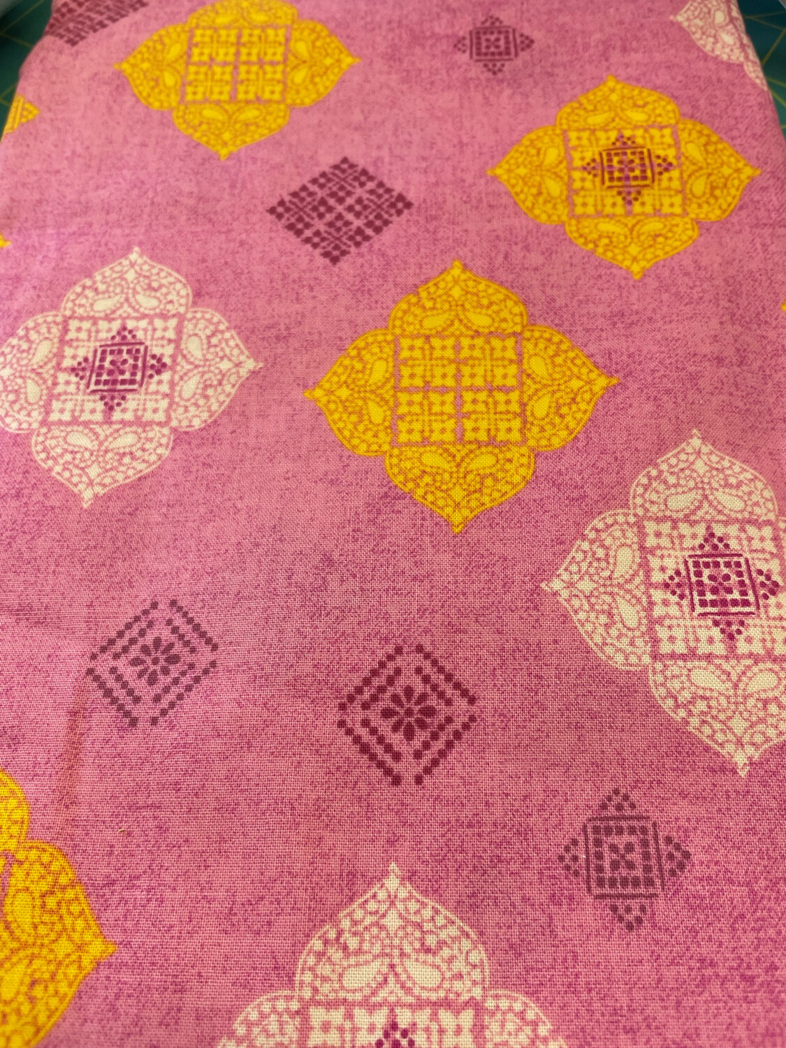 Medallion Pink