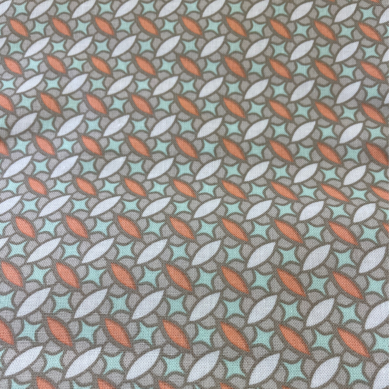 Wanderlust Geo Taupe