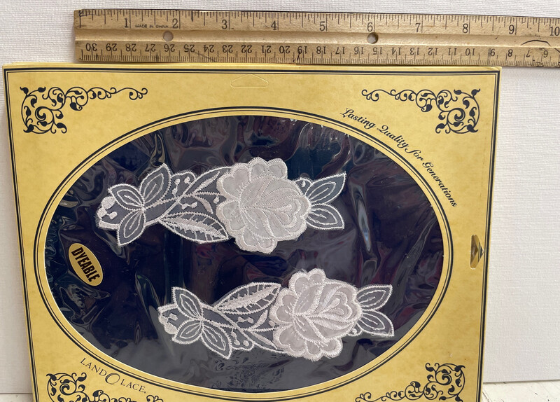 Vintage Land O Lace Embellishments Vintage Land O Lace Embellishments