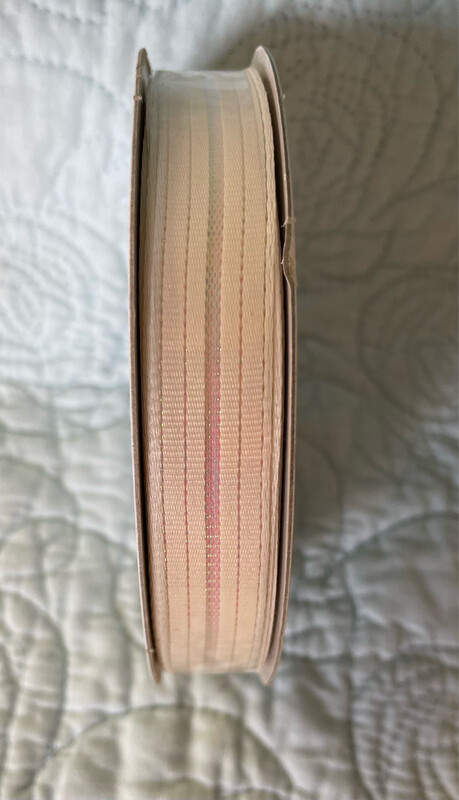Ivory Corsage Glitter Weave 5/8 X 30 Yds.