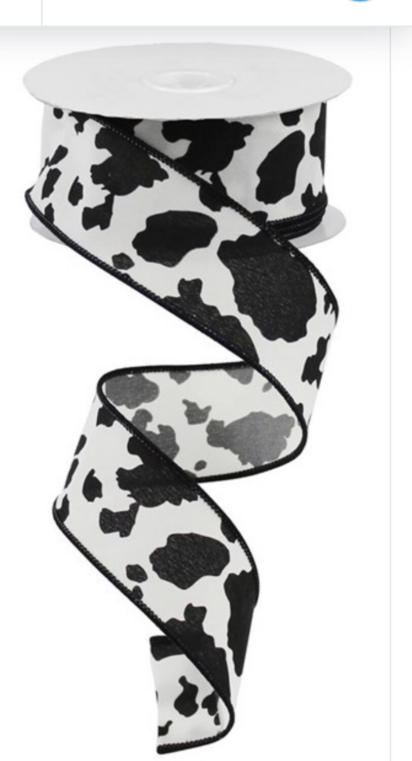 1.5 Cow Print In Black & White