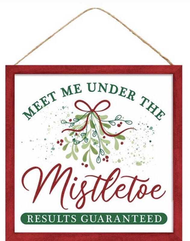 Meet Me Under The Mistletoe