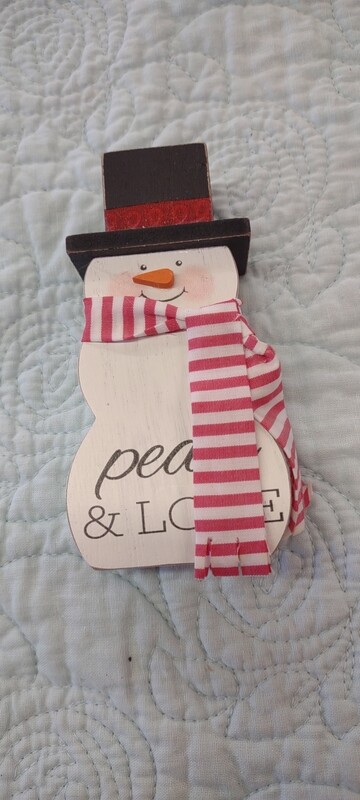 Peace & Love Snowman, 4.5" x 2"