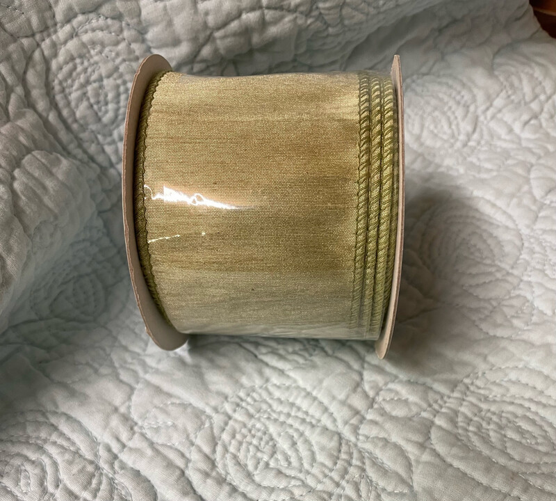 Dupioni 2.5 X 10 Yds. Wired Ribbon Clover