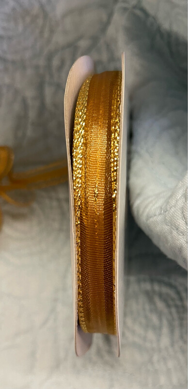 Gold On Gold Sheer Pull Bow 3/8" X 25 Yds.