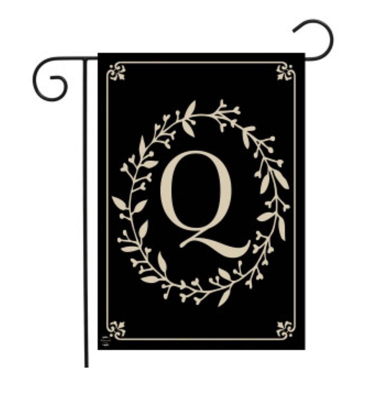 Classic Monogram Q
