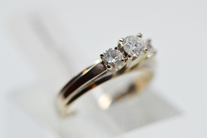Ladies 3 across Diamond Ring