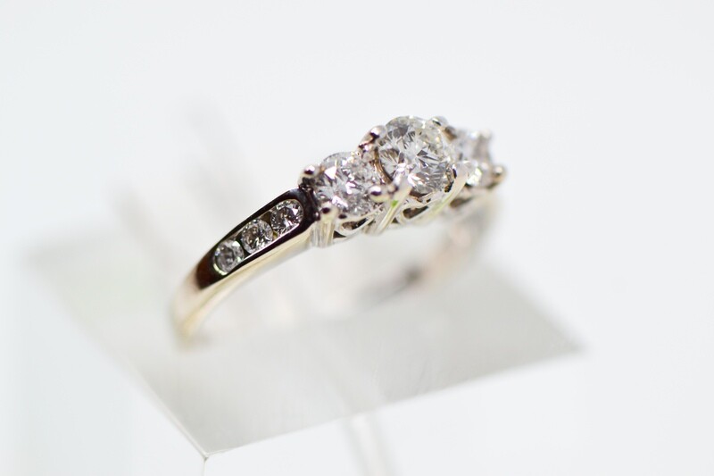 Ladies 3 Across Diamond Ring