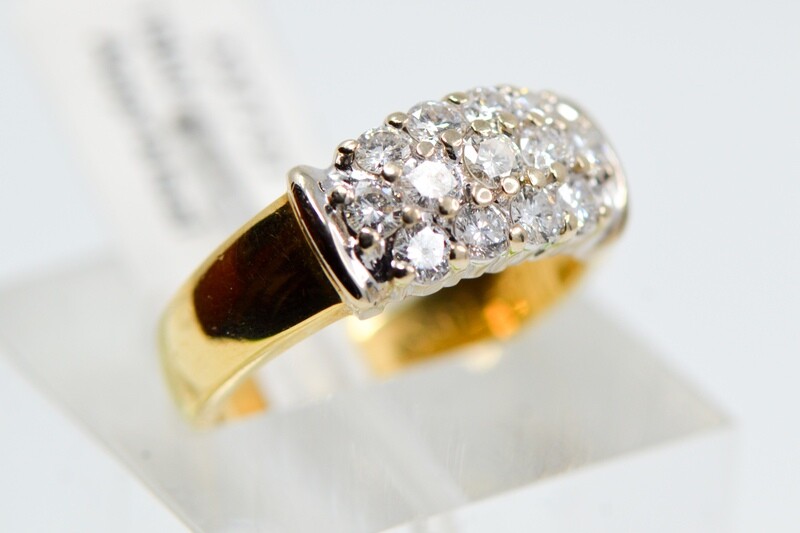 Ladies Diamond Melee RIng