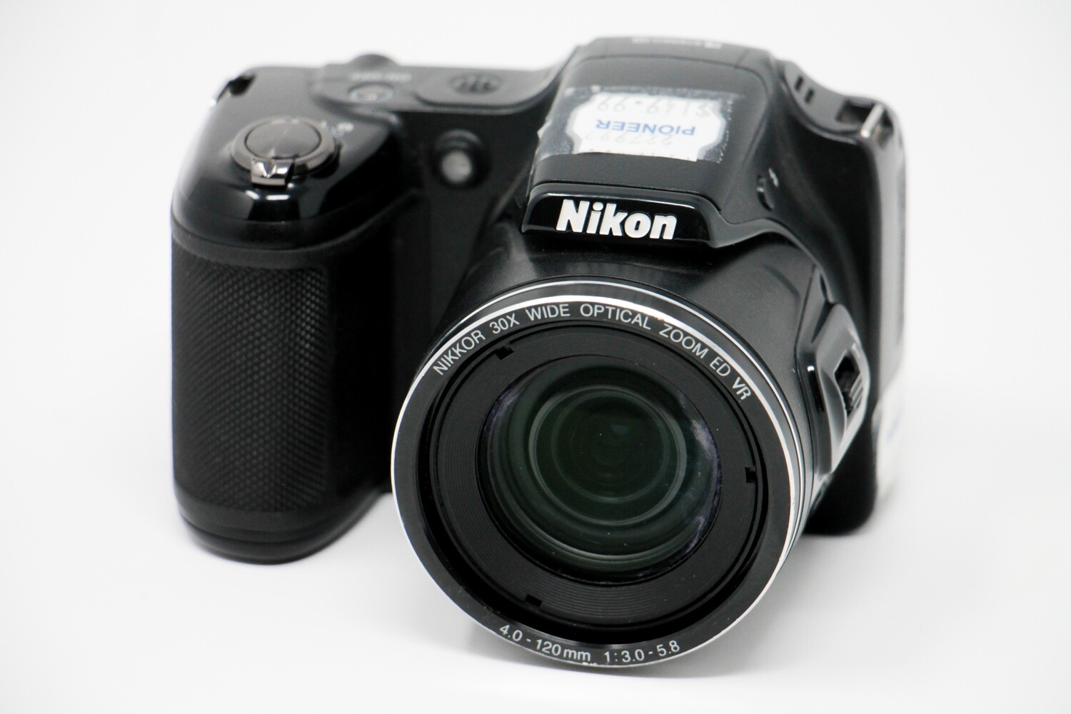 Nikon Coolpix L820 Digital Camera